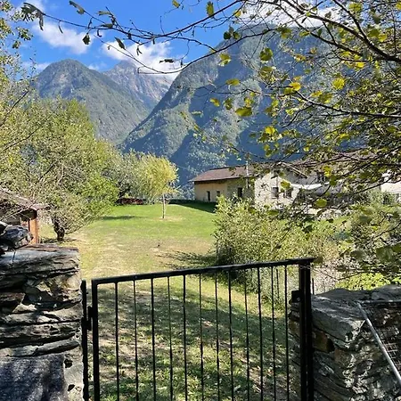 Rustico A Gr * 로버레도